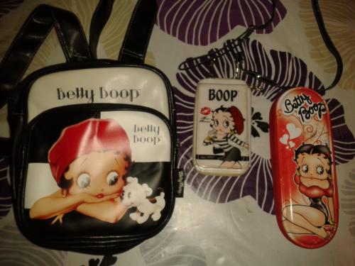 bolsos mickey y betty boop