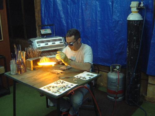 BISUTERÍA de VIDRIO ARTÍSTICO en Mercademos Santa Brígida del 13 de marzo de 2015