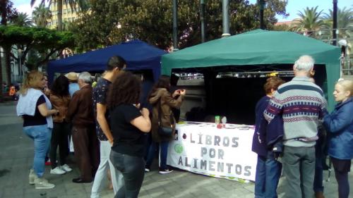 13º Libros por Alimentos (se aceptan Demos); sábado 21/Ene/2017, de 10:00 a 14:00 en Triana, 70